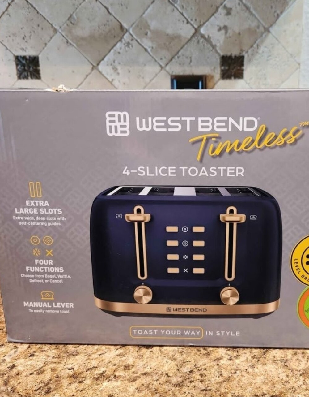 NEW West Bend Timeless 4-Slice Toaster in Navy Blue and Gold
